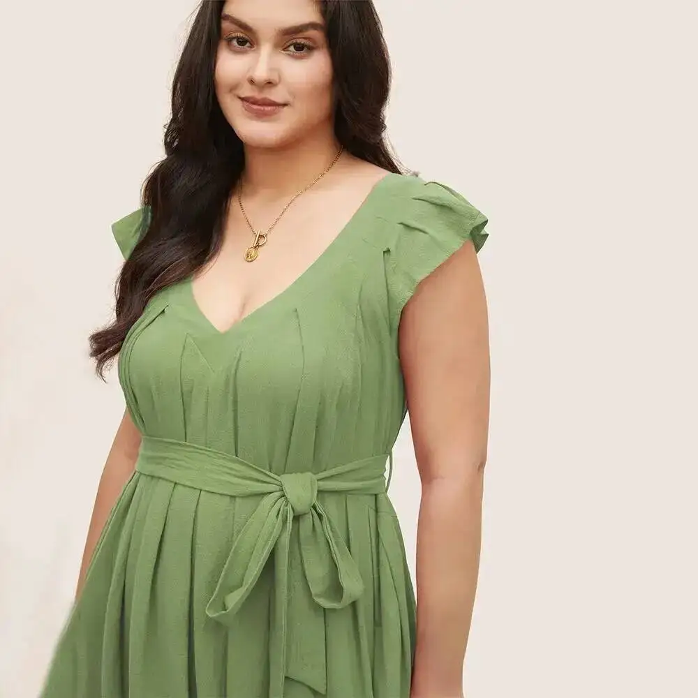 Women's Size Dress Large with a Fresh and Elegant Temperament, Summer High Waist, Loose Fit, Slimming and Concealing Mid Length
Women's Size Dress Large with a Fresh and Elegant Temperament, Summer High Waist, Loose Fit, Slimming and Concealing Mid Length