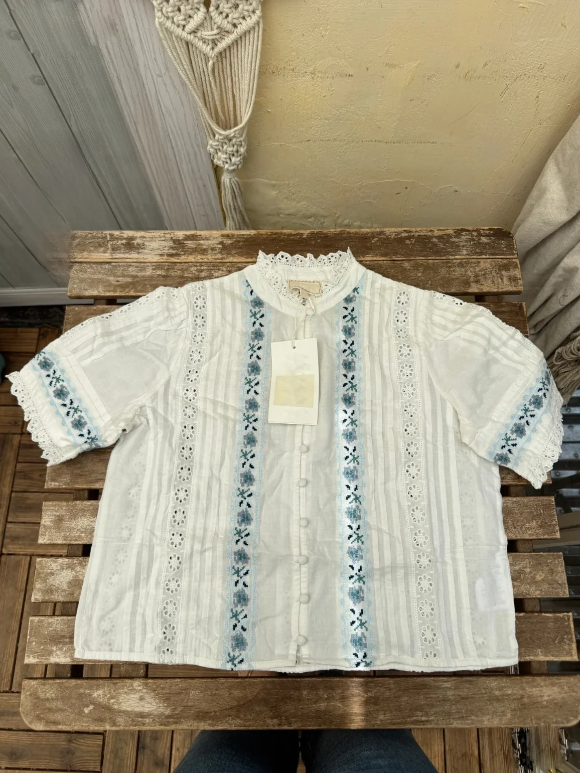 Limited Edition SE Collab Lace Embroidered Shirt Pants Set Women's Fashion Casual Style Short Sleeve Button up Autumn Wear
Limited Edition SE Collab Lace Embroidered Shirt Pants Set Women's Fashion Casual Style Short Sleeve Button up Autumn Wear