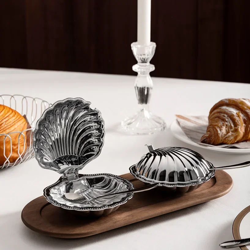 European style luxury butter box stainless steel hotel home kitchen shell butter box model room decoration
European style luxury butter box stainless steel hotel home kitchen shell butter box model room decoration