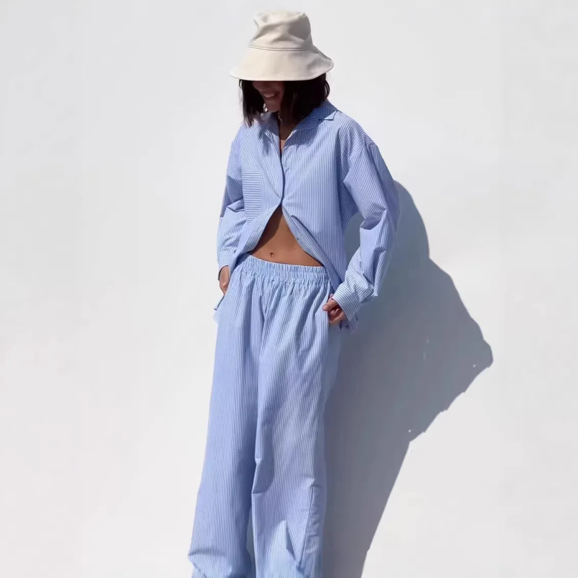 Fashion Print Long Sleeve Single Breasted Shirts And Drawstring Trousers Sets Spring Elegant Blue Cotton Women's Two Pieces Set
Fashion Print Long Sleeve Single Breasted Shirts And Drawstring Trousers Sets Spring Elegant Blue Cotton Women's Two Pieces Set