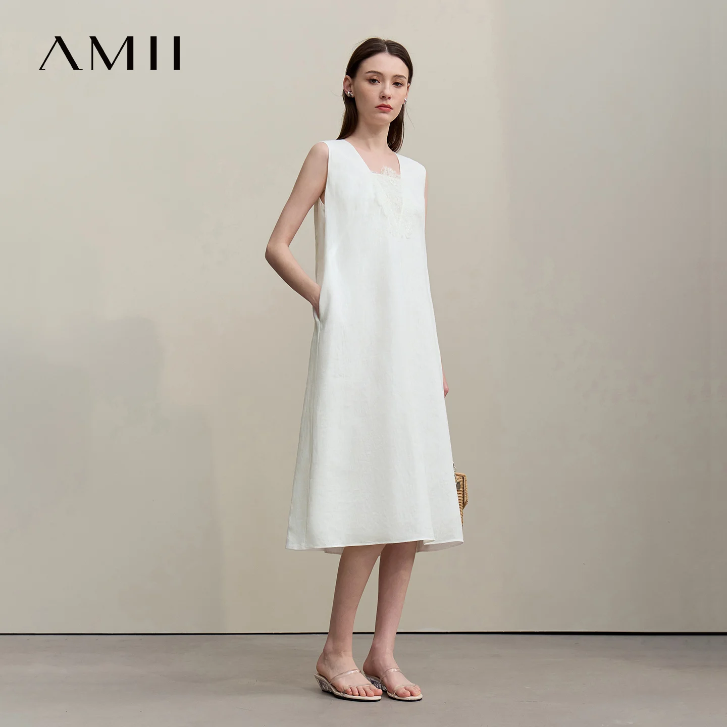 Amii 100% Linen Women's Dress 2026 Summer New Lace Patchwork V-Neck Sleeveless Loose Casual A-Line Midi Dress For Women 12652037
Amii 100% Linen Women's Dress 2026 Summer New Lace Patchwork V-Neck Sleeveless Loose Casual A-Line Midi Dress For Women 12652037