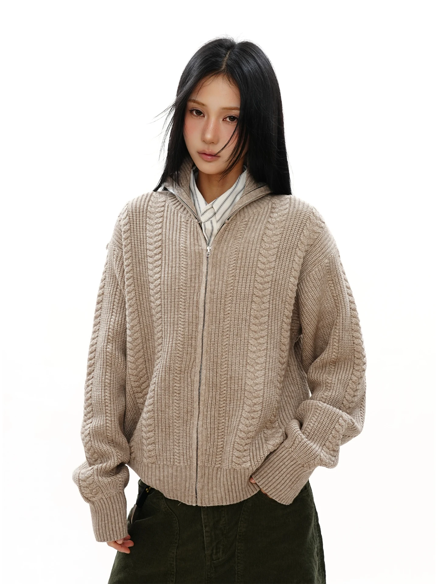 S3T5 Zipped Knitted Sweater Textured Casual Loose Fit Men's Women's Winter Lazy Feelings Open Cardigan Outerwear
S3T5 Zipped Knitted Sweater Textured Casual Loose Fit Men's Women's Winter Lazy Feelings Open Cardigan Outerwear