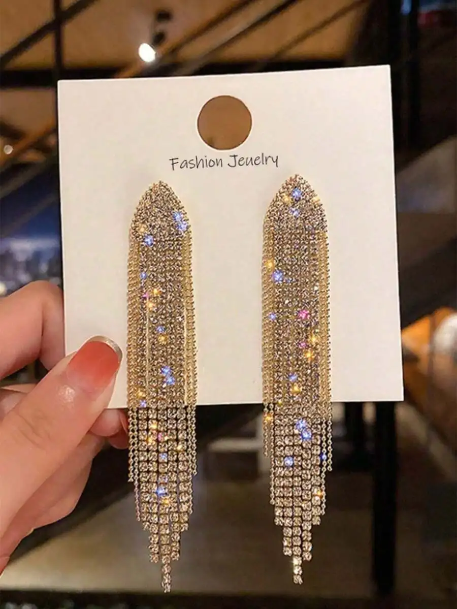 Exaggerated Long Tassel Earrings With Rhinestones For Women Fashion Jewelry
Exaggerated Long Tassel Earrings With Rhinestones For Women Fashion Jewelry