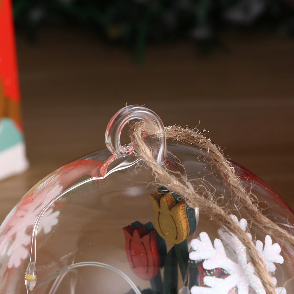 Ornaments for Christmas Tree LED Lights Decoration Decorative Bulb Glass Dome Lamp
Ornaments for Christmas Tree LED Lights Decoration Decorative Bulb Glass Dome Lamp