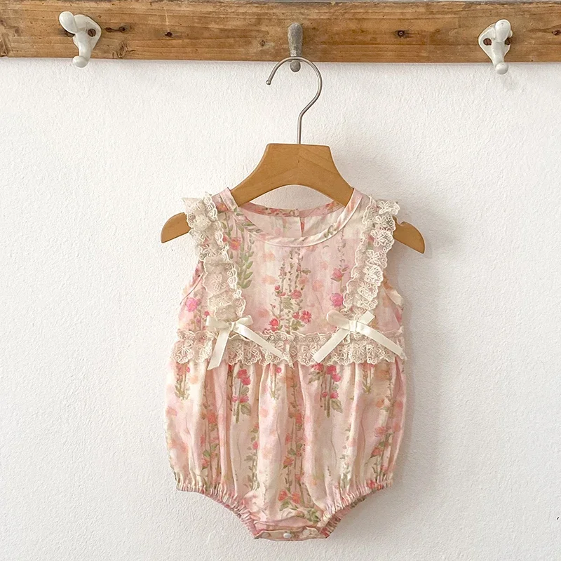 Baby Small Pink Flower Bow Romper New Baby Girl Bodysuit Floral Baby Clothes Lace Summer New Female Newborn One-piece Jumpsuit
Baby Small Pink Flower Bow Romper New Baby Girl Bodysuit Floral Baby Clothes Lace Summer New Female Newborn One-piece Jumpsuit