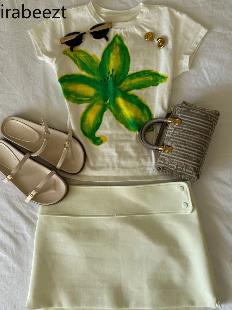 2025 оригинальная светло-желтая футболка с круглым вырезом и короткими рукавами для женщин, летние винтажные топы в стиле ретро
2025 оригинальная светло-желтая футболка с круглым вырезом и короткими рукавами для женщин, летние винтажные топы в стиле ретро