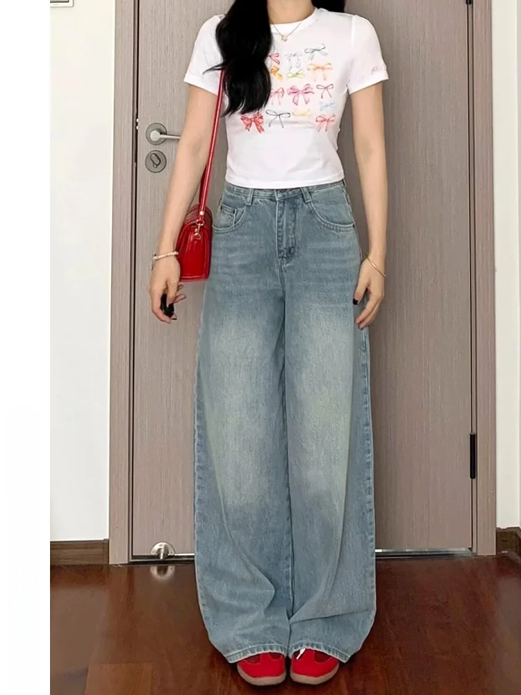 Джинсы женские с высокой талией, свободного кроя, в американском ретро-стиле, осенне-зимние, больших размеров, для фигуры типа «груша», прямые, широкие штанины
Джинсы женские с высокой талией, свободного кроя, в американском ретро-стиле, осенне-зимние, больших размеров, для фигуры типа «груша», прямые, широкие штанины