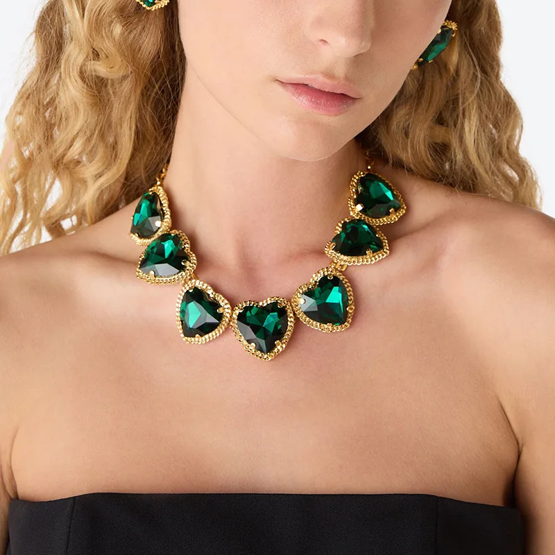 Green Heart Exaggerate Necklace Choker Wedding Women Fashion Large Love Yellow Rhinestone Collar Necklace Clavicle Accessories
Green Heart Exaggerate Necklace Choker Wedding Women Fashion Large Love Yellow Rhinestone Collar Necklace Clavicle Accessories