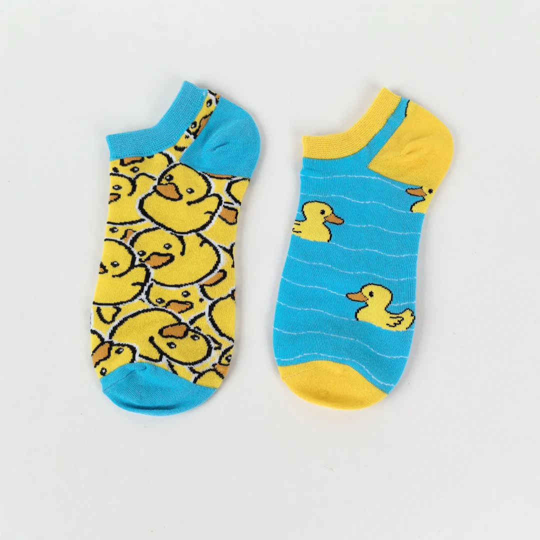 1 Pair Women's Cartoon Cute Duck Design Ankle Socks ,AB Colorful Playful Style, Soft Breathable Fabric for Daily Wear
1 Pair Women's Cartoon Cute Duck Design Ankle Socks ,AB Colorful Playful Style, Soft Breathable Fabric for Daily Wear