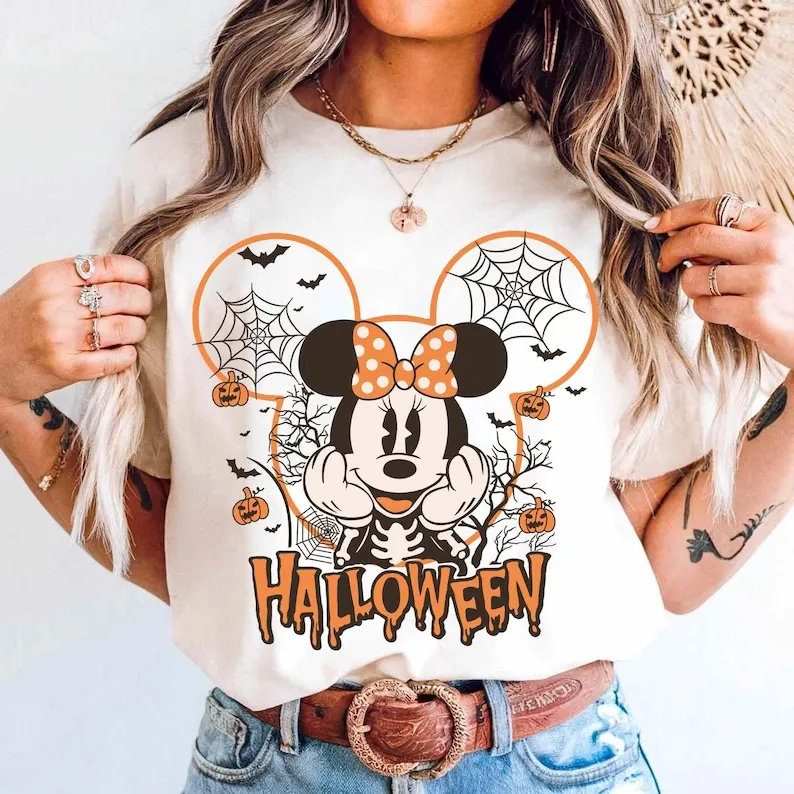 Винтажная рубашка со скелетом Минни Маус на Хэллоуин, рубашки для вечеринок с Микки не так страшные футболки для семейных поездок на Хэллоуин
Винтажная рубашка со скелетом Минни Маус на Хэллоуин, рубашки для вечеринок с Микки не так страшные футболки для семейных поездок на Хэллоуин