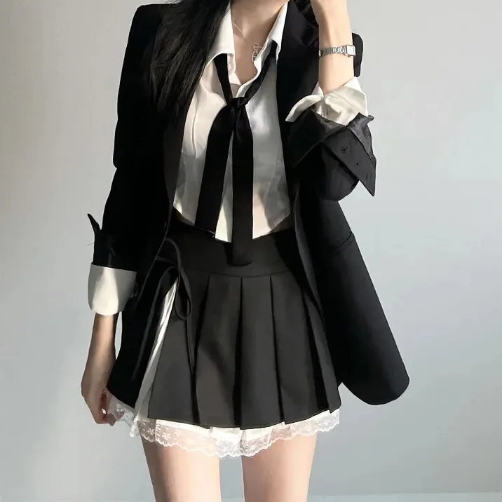 Юбка А-силуэта в корейском стиле с высокой талией, кружевным декором и разрезом, средней длины, стройнящего кроя, для женской летней моды
Юбка А-силуэта в корейском стиле с высокой талией, кружевным декором и разрезом, средней длины, стройнящего кроя, для женской летней моды