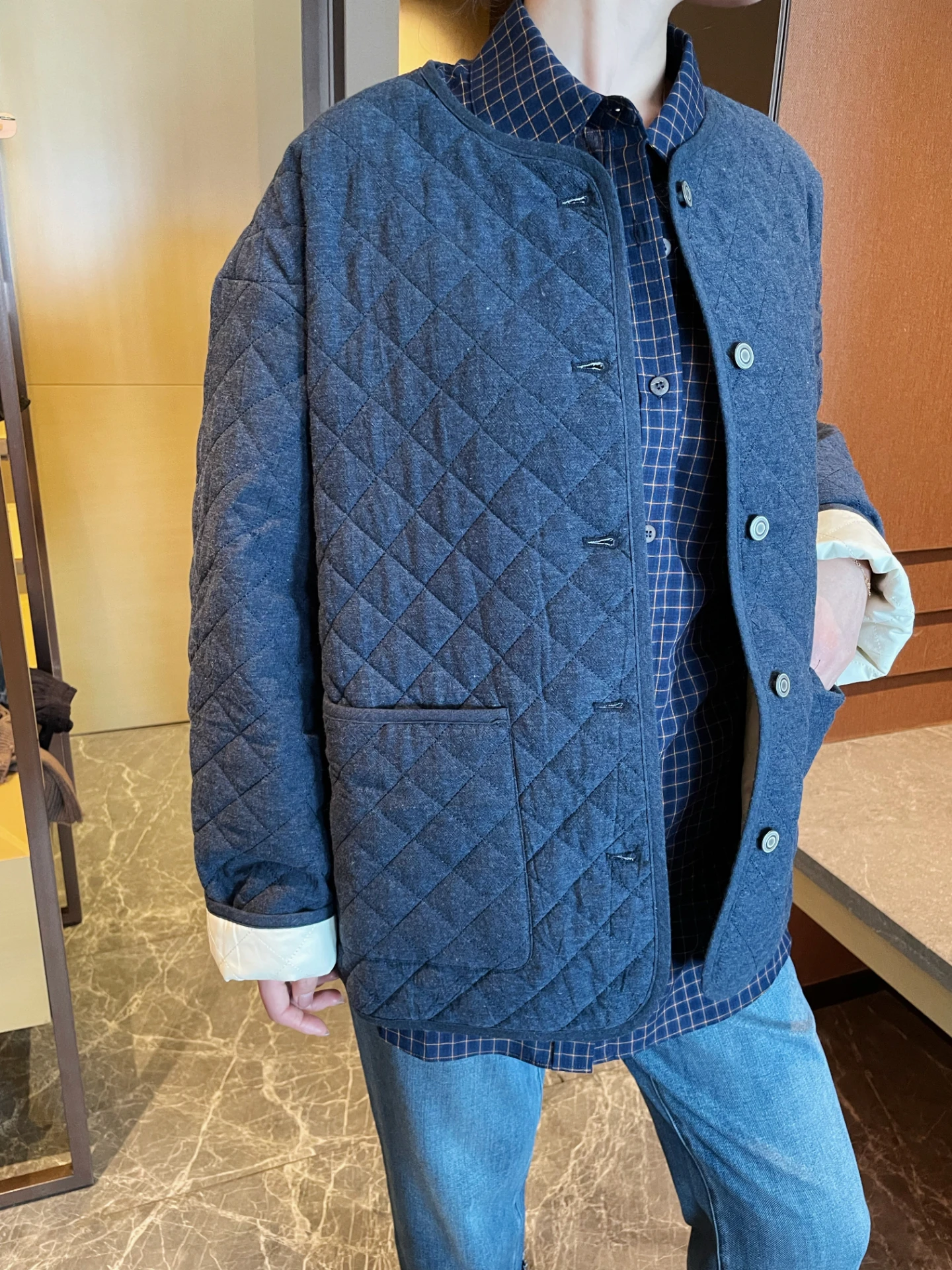 High-Quali High-Crtsmanip Diamond Pattern Cotton Jaet Sli Mid-Length Autumn Winter Cotton Coat by Joke Mom's Prem...
High-Quali High-Crtsmanip Diamond Pattern Cotton Jaet Sli Mid-Length Autumn Winter Cotton Coat by Joke Mom's Prem...