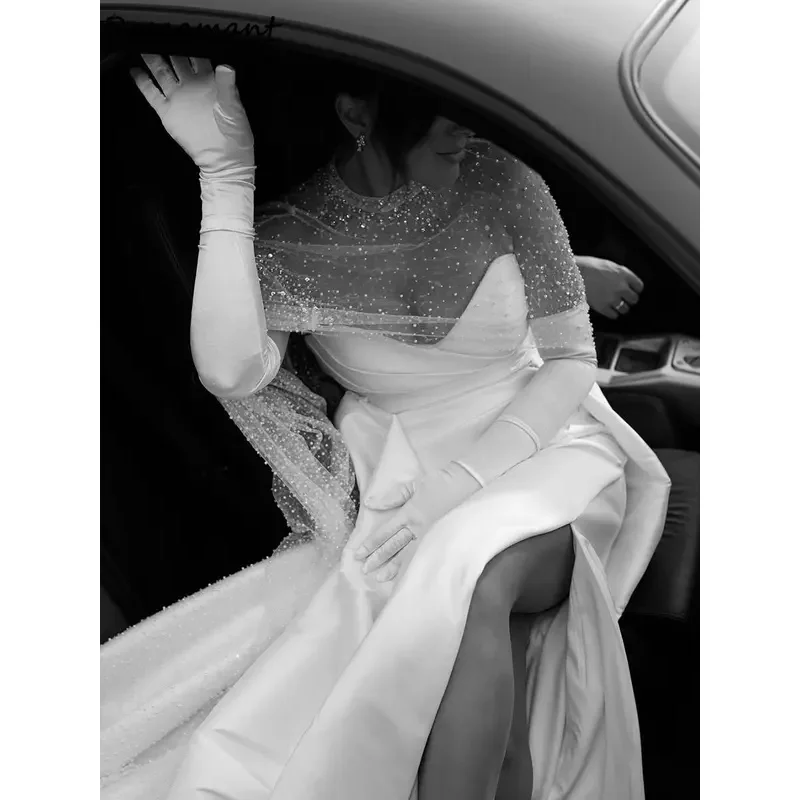 Modern Satin Sweetheart Pleat Mermaid Wedding Dresses Beading Crystal Cape Detachable Train Country Bridal Gowns
Modern Satin Sweetheart Pleat Mermaid Wedding Dresses Beading Crystal Cape Detachable Train Country Bridal Gowns