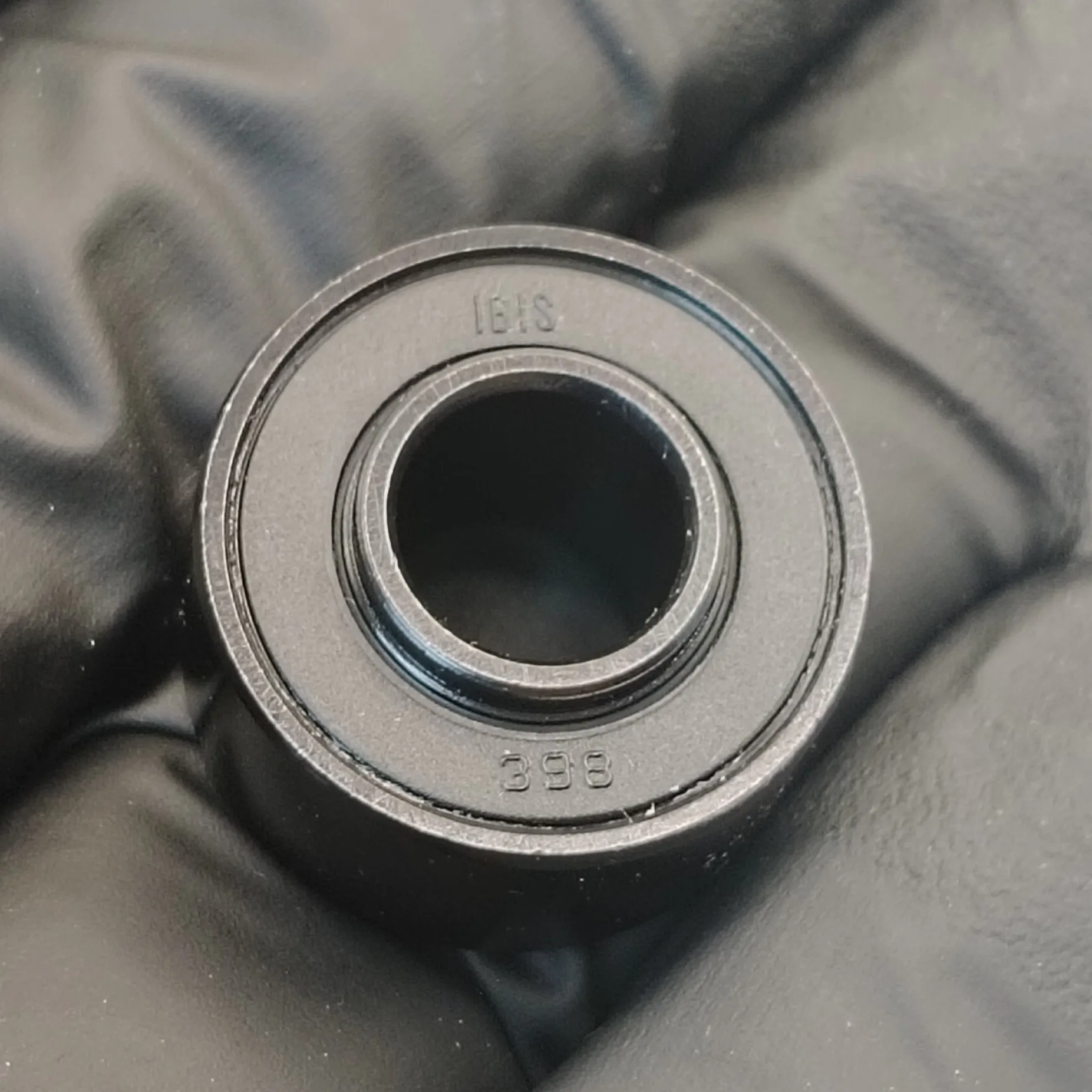 Mountain bike frame suspension bearing 398-2RS double row bearing with inner 8 outer 19 thick 10 inner ring protruding 1mm
Mountain bike frame suspension bearing 398-2RS double row bearing with inner 8 outer 19 thick 10 inner ring protruding 1mm