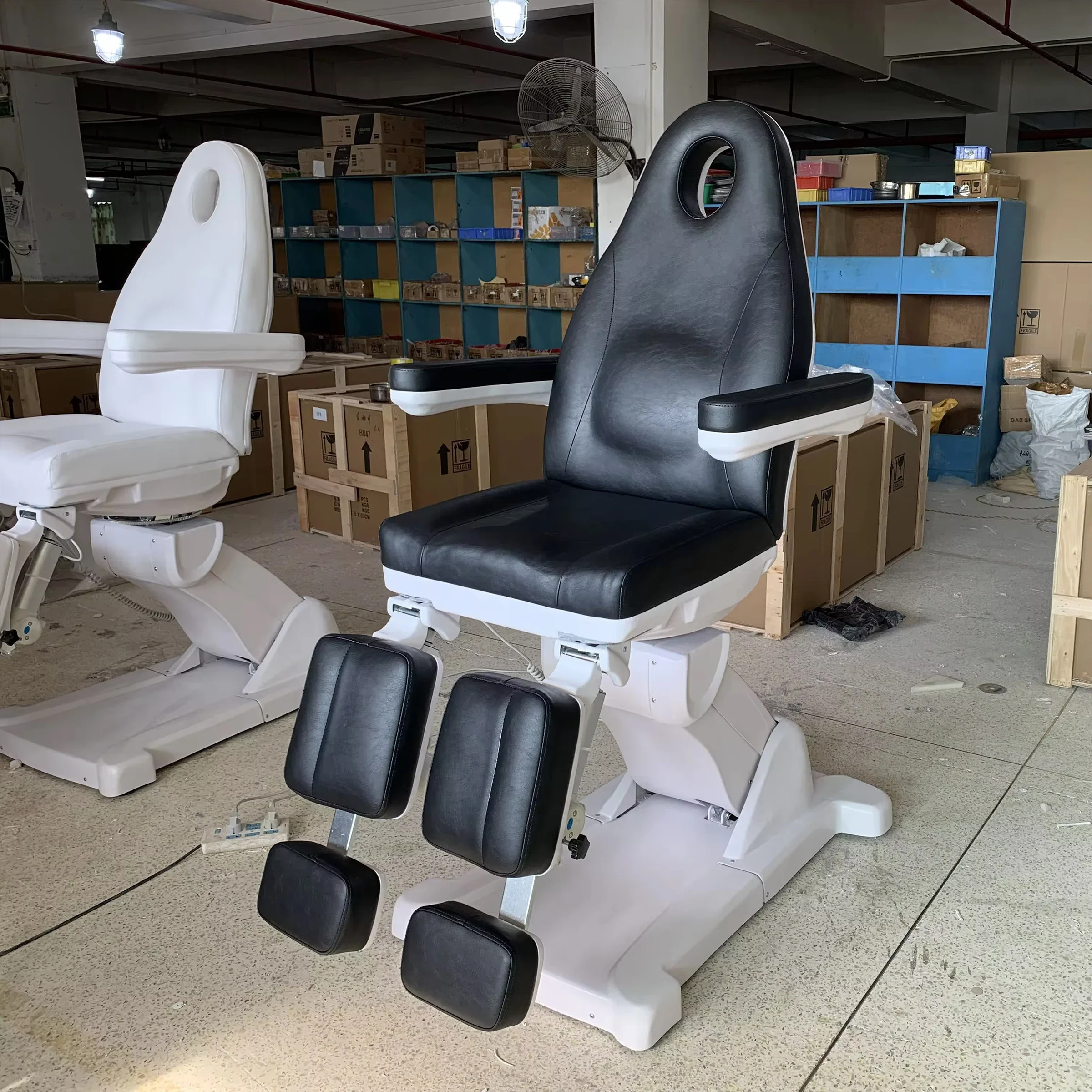 Wholesale electric beauty bed massage table facial five motors eyelash bed adjustable massage bed beauty salon
Wholesale electric beauty bed massage table facial five motors eyelash bed adjustable massage bed beauty salon