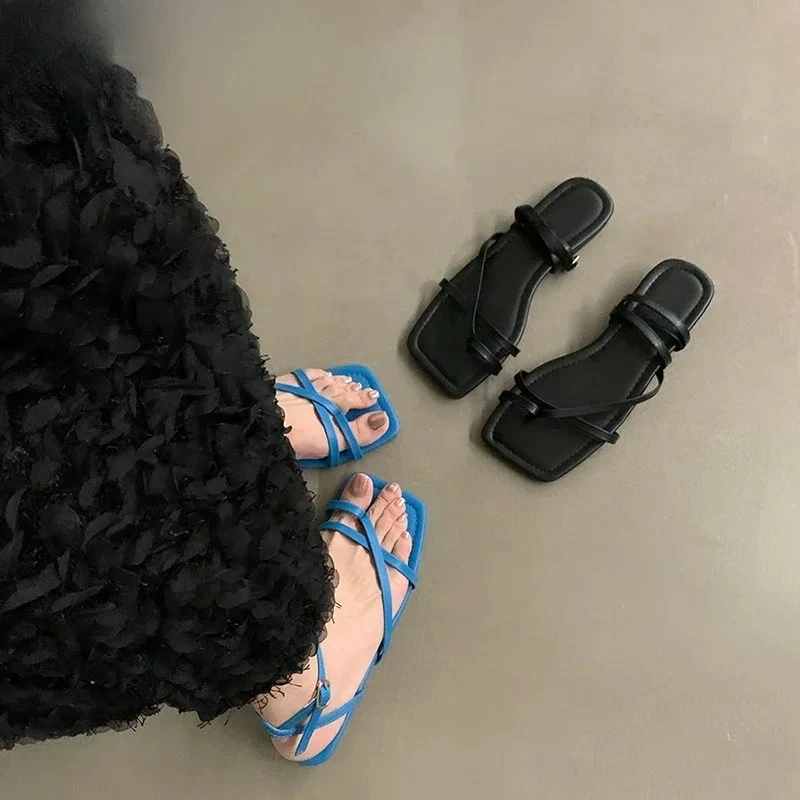 MEOD 2026 Summer Beach Vacation Women Sandals Fashion Clip Toe Narrow Band Flats Ladies Outdoor Soft Sole Sandalias
MEOD 2026 Summer Beach Vacation Women Sandals Fashion Clip Toe Narrow Band Flats Ladies Outdoor Soft Sole Sandalias