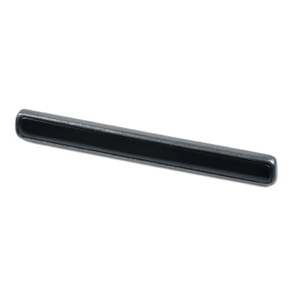A/C Vent Grille Taycan 9J1 Vent Trim Vehicle Interior OEM Number 9J1819111B Plastic Material For Taycan 9J1 2019-2025
A/C Vent Grille Taycan 9J1 Vent Trim Vehicle Interior OEM Number 9J1819111B Plastic Material For Taycan 9J1 2019-2025