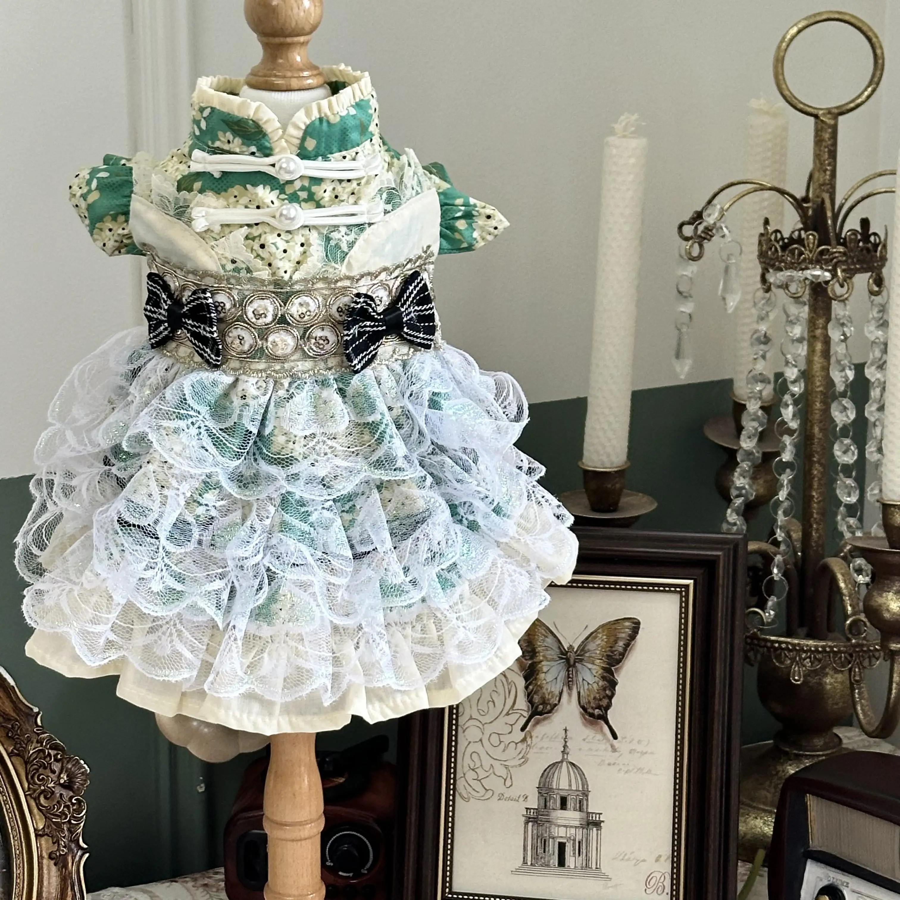 Handmade Puppy Dog Cats Clothing Autumn Winter New Cotton Lace Print Bow Dresses For Small Medium Dog Poodle Luxury Pet Clothes
Handmade Puppy Dog Cats Clothing Autumn Winter New Cotton Lace Print Bow Dresses For Small Medium Dog Poodle Luxury Pet Clothes