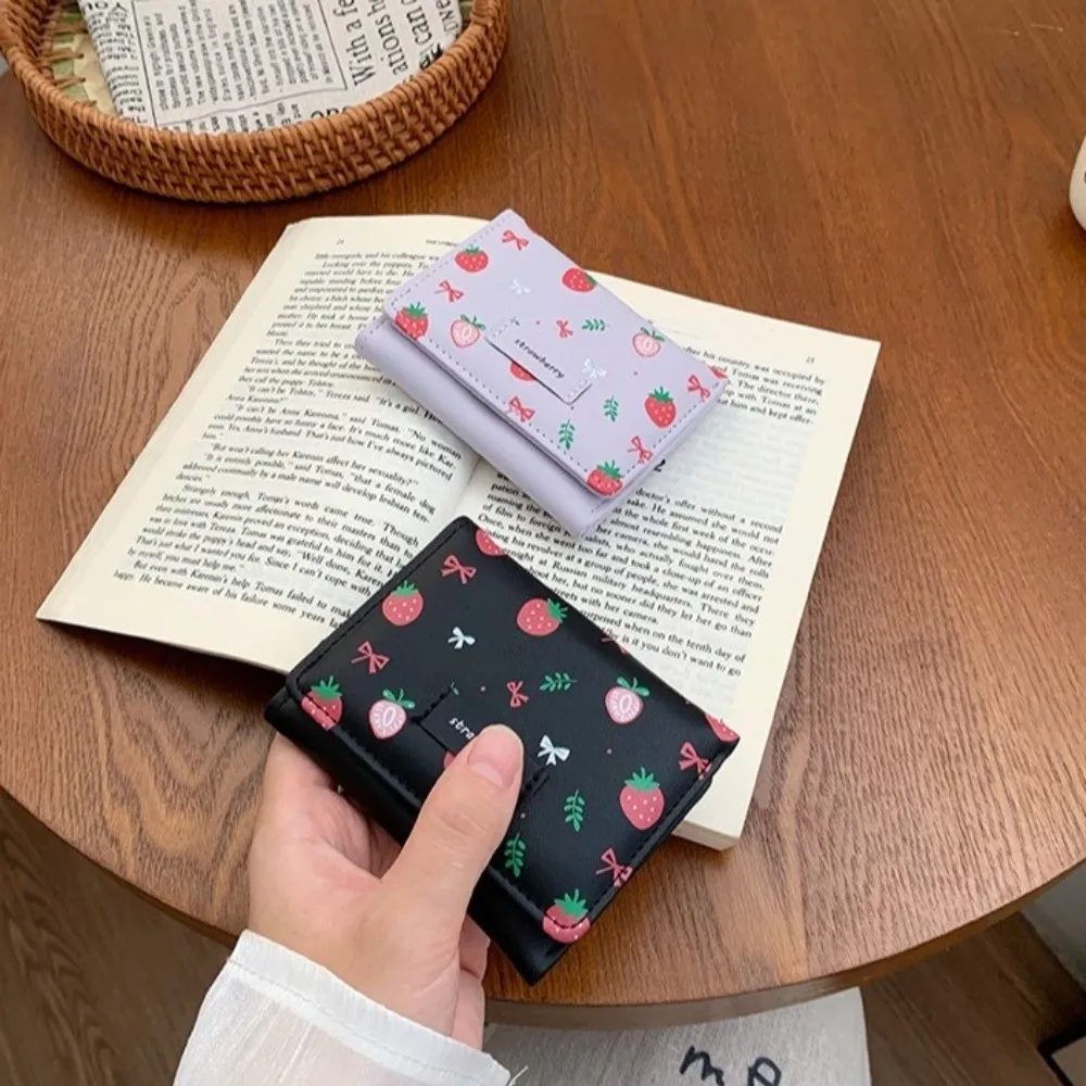 Portable Strawberry Tri-fold Wallet Printing Korean Style PU Leather Wallet Multi-Slot Folding Card Holder Girl
Portable Strawberry Tri-fold Wallet Printing Korean Style PU Leather Wallet Multi-Slot Folding Card Holder Girl