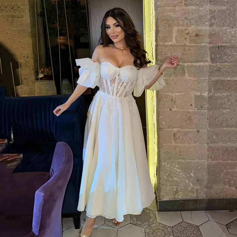 Eightree Women A-Line Wedding Dresses Formal Sweetheart Appliques Tea Length Bridal Dress Boho Beach Wedding Prom Gown Plus Size
Eightree Women A-Line Wedding Dresses Formal Sweetheart Appliques Tea Length Bridal Dress Boho Beach Wedding Prom Gown Plus Size