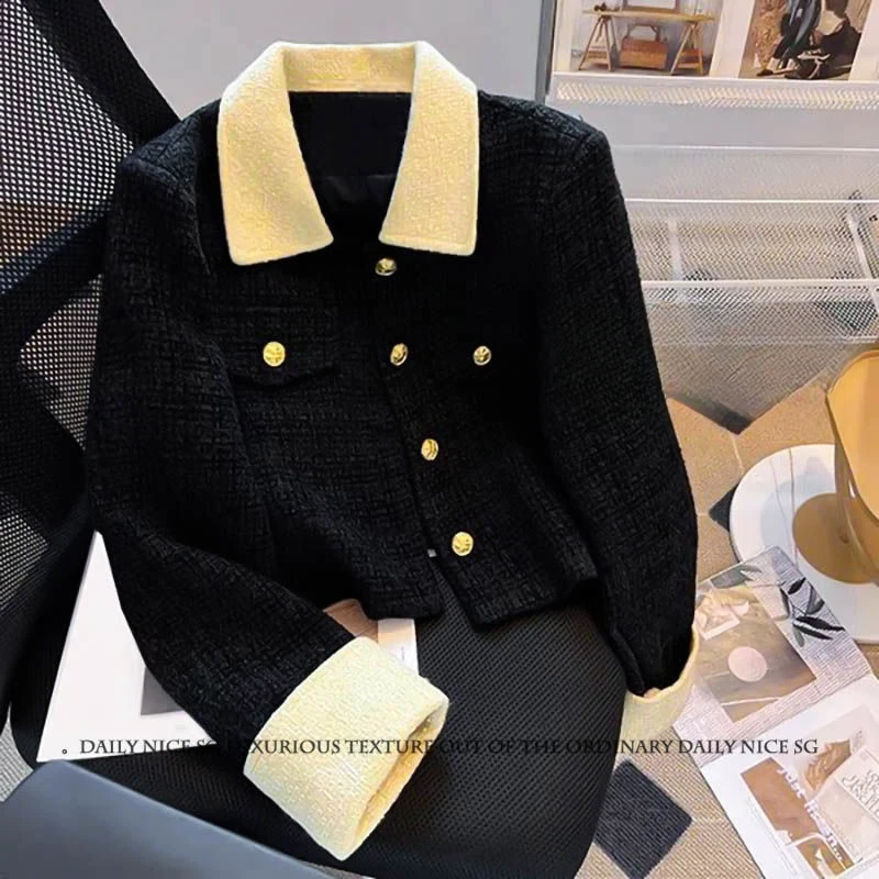 2024 Women Autumn Winter New Loose Tweed Jackets Female Elegant Turn-down Collar Short Outwear Ladies Single Breasted Coats R766
2024 Women Autumn Winter New Loose Tweed Jackets Female Elegant Turn-down Collar Short Outwear Ladies Single Breasted Coats R766