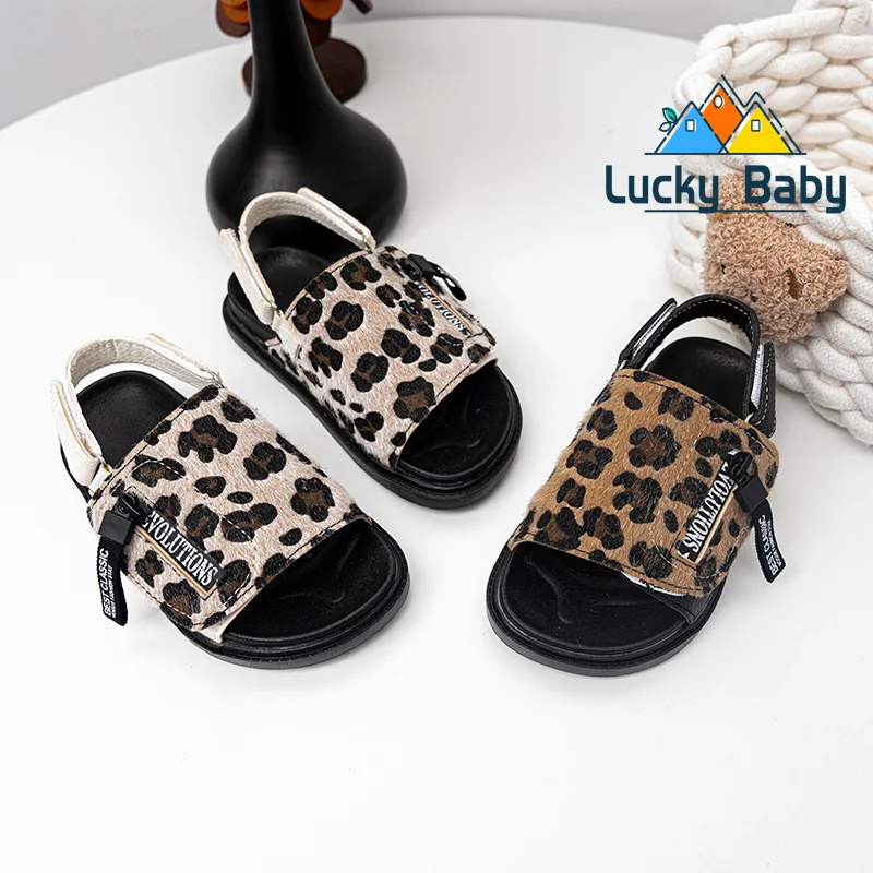 New Fashion Kids Summer Sandals for Boys Girls Children Beach Sandals Open Toes Leopard Prints Hot Sale Classic Double Hook Loop
New Fashion Kids Summer Sandals for Boys Girls Children Beach Sandals Open Toes Leopard Prints Hot Sale Classic Double Hook Loop
