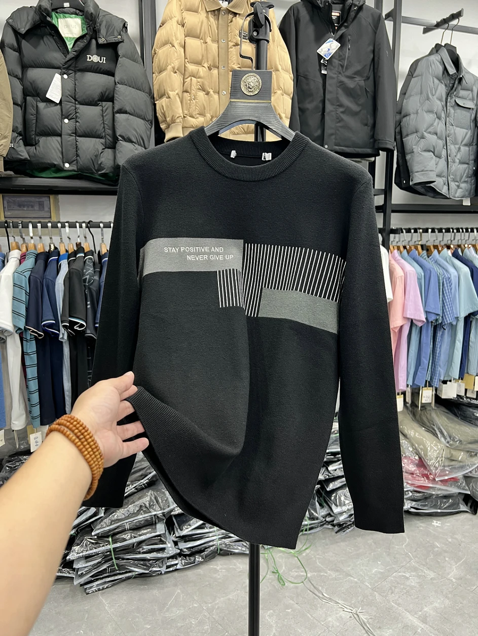 Casual round Ne Long Sve Knitted Sweater Men's Faionable Comfortable Inner Wear Soft Blend of Polyester And Nylon
Casual round Ne Long Sve Knitted Sweater Men's Faionable Comfortable Inner Wear Soft Blend of Polyester And Nylon