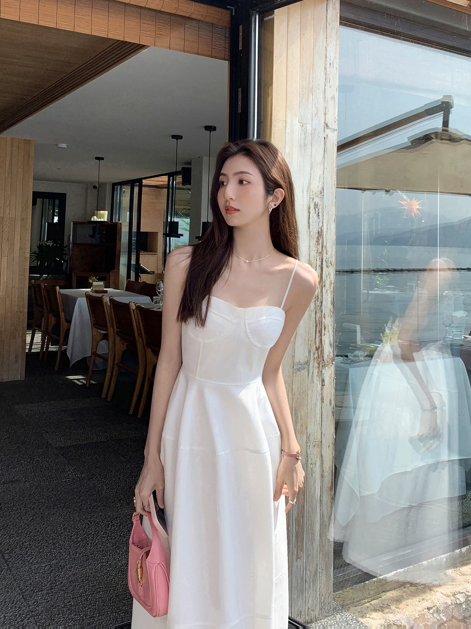 French Suspender Midi Dresses for Women 2023 New Summer Elegant Party Sleeveless Female Korean Vintage Casual Holiday Vestidos
French Suspender Midi Dresses for Women 2023 New Summer Elegant Party Sleeveless Female Korean Vintage Casual Holiday Vestidos