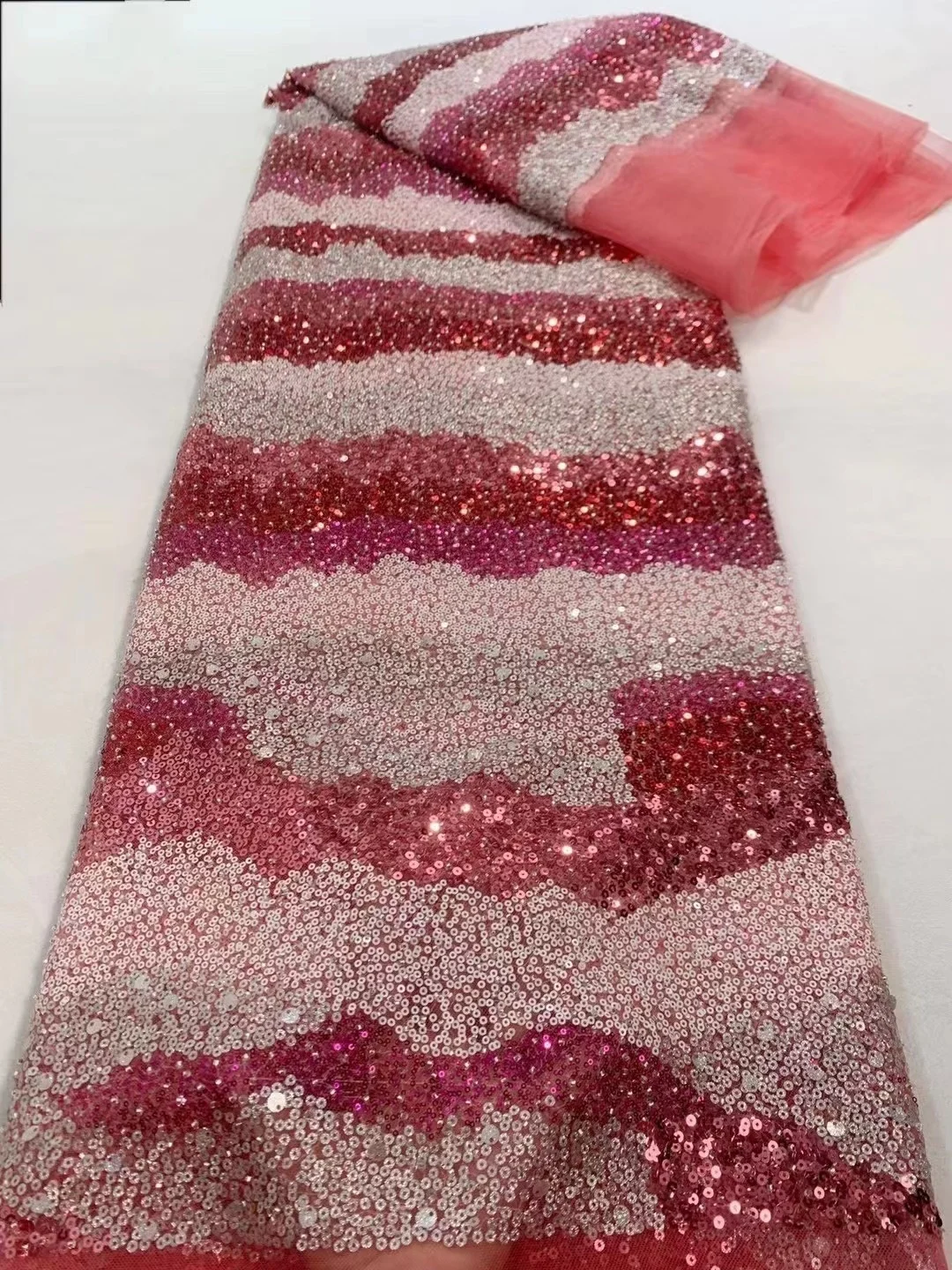 Sequins Beades Lace Fabrics Nigerian Net Mesh Lace Fabric High Quality African French Sequence Lace Fabric For Party Wedding
Sequins Beades Lace Fabrics Nigerian Net Mesh Lace Fabric High Quality African French Sequence Lace Fabric For Party Wedding