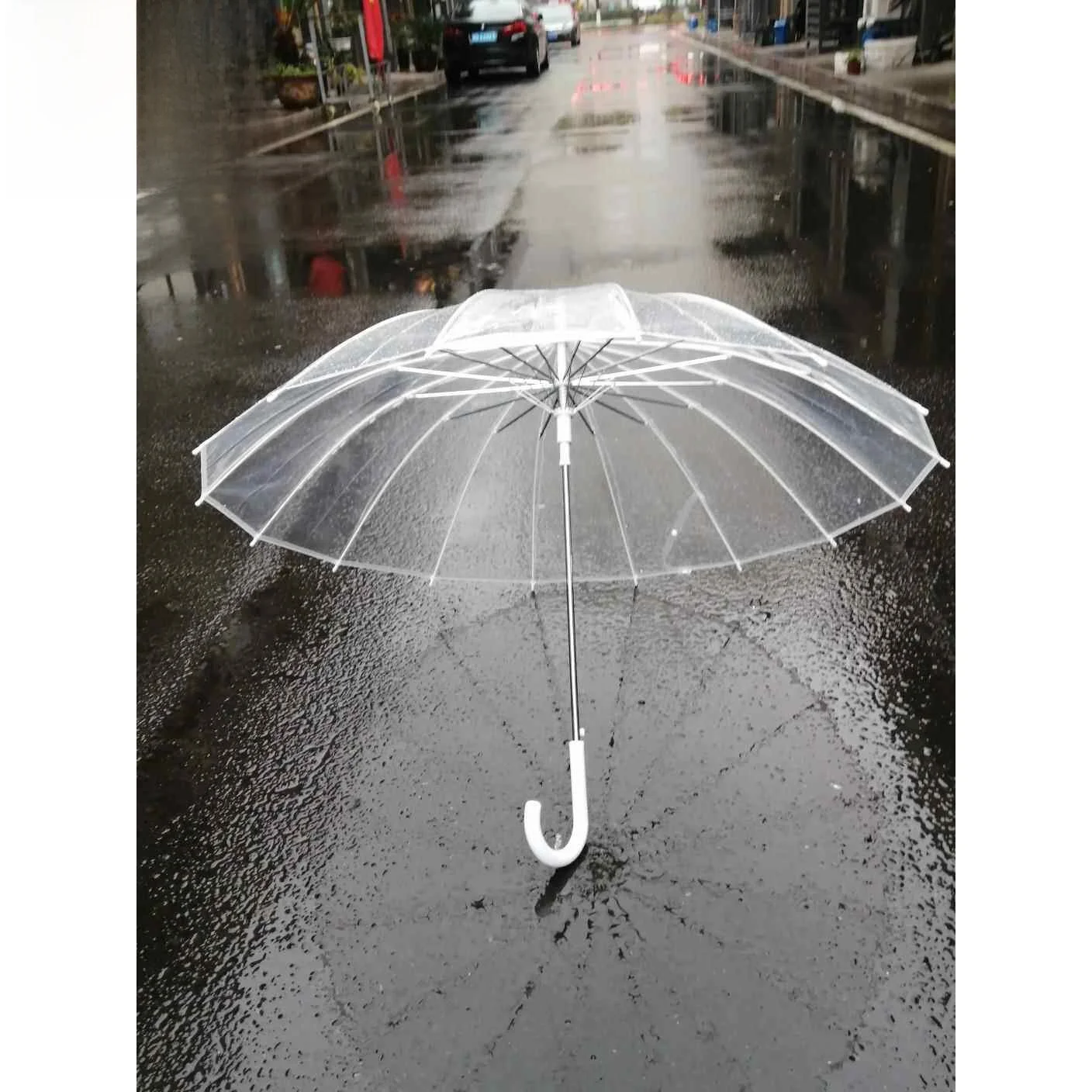 Upgraded Transparent Umbrella 16 Ribs Bend Hook Automatic Long Handle Windproof Reinforced White Fiber Bone Rain Umbrella
Upgraded Transparent Umbrella 16 Ribs Bend Hook Automatic Long Handle Windproof Reinforced White Fiber Bone Rain Umbrella