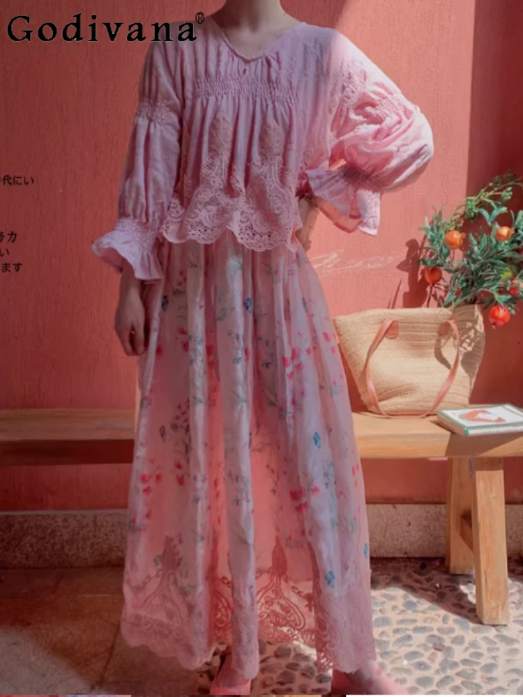 Spring New Ruffles Lantern SleeveV Neck Lace Retro Floral Dress Fashion Versatile A-line Loose Fake Two-piece Court Long Dresses
Spring New Ruffles Lantern SleeveV Neck Lace Retro Floral Dress Fashion Versatile A-line Loose Fake Two-piece Court Long Dresses