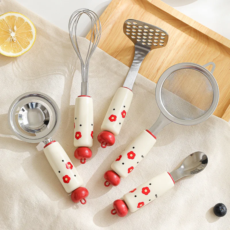 LTT Kitchen Gadget Set Mud Press Spoon Egg Yolk Egg White Separator Mesh Sieve
LTT Kitchen Gadget Set Mud Press Spoon Egg Yolk Egg White Separator Mesh Sieve
