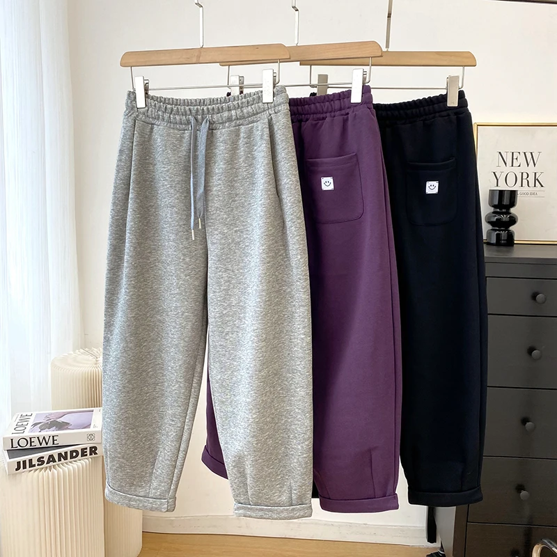 Spring and Autumn Smiling Face Leisure Sports Haren Pants Women's Loose Skinny Curled Edge Large Size Casual Pants
Spring and Autumn Smiling Face Leisure Sports Haren Pants Women's Loose Skinny Curled Edge Large Size Casual Pants