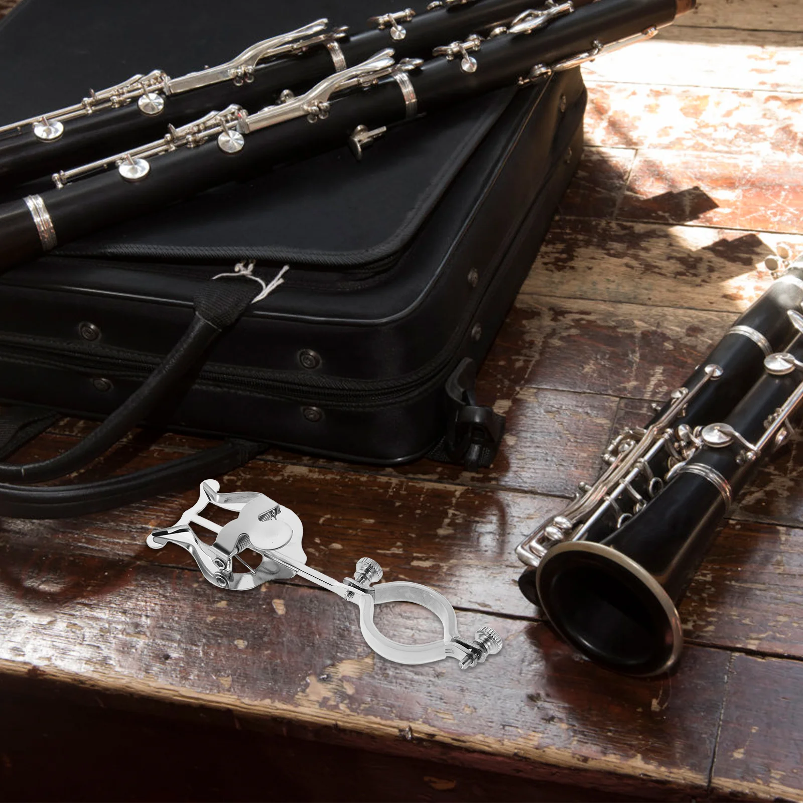 Clarinet Sheet Music Clip Compact Adjustable Metal Clamp For Marching Band Trumpet Saxophone French Horn Flute Music
Clarinet Sheet Music Clip Compact Adjustable Metal Clamp For Marching Band Trumpet Saxophone French Horn Flute Music