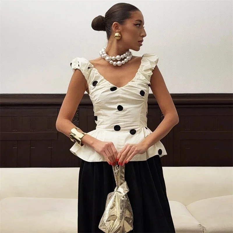 Elegant Deep V Neck Polka Dot Tank Top Ruffled Backless Sleeveless Silk Vest Off-shoulder Lace Camis Female
Elegant Deep V Neck Polka Dot Tank Top Ruffled Backless Sleeveless Silk Vest Off-shoulder Lace Camis Female