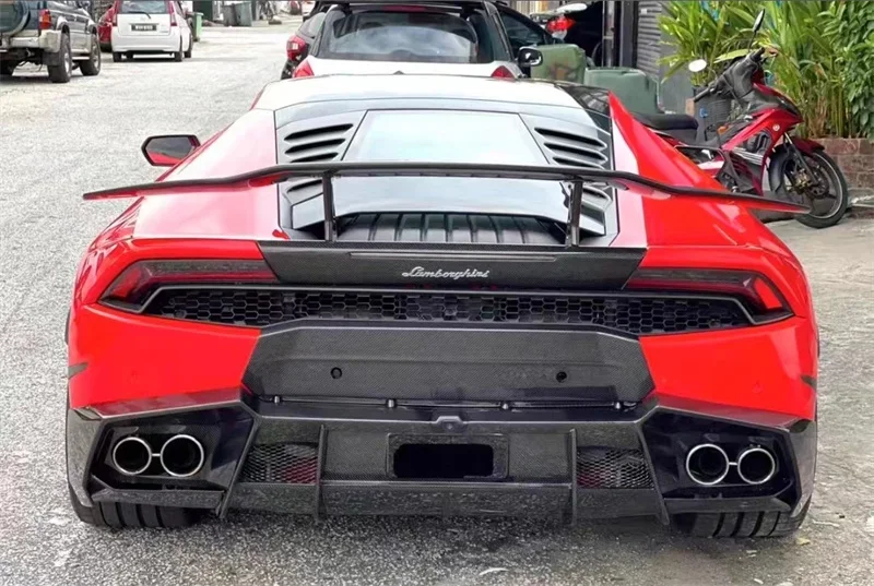 M-style high-quality carbon fiber rear diffuser rear bumper lip body kit for Lamborghini Huracan LP610
M-style high-quality carbon fiber rear diffuser rear bumper lip body kit for Lamborghini Huracan LP610
