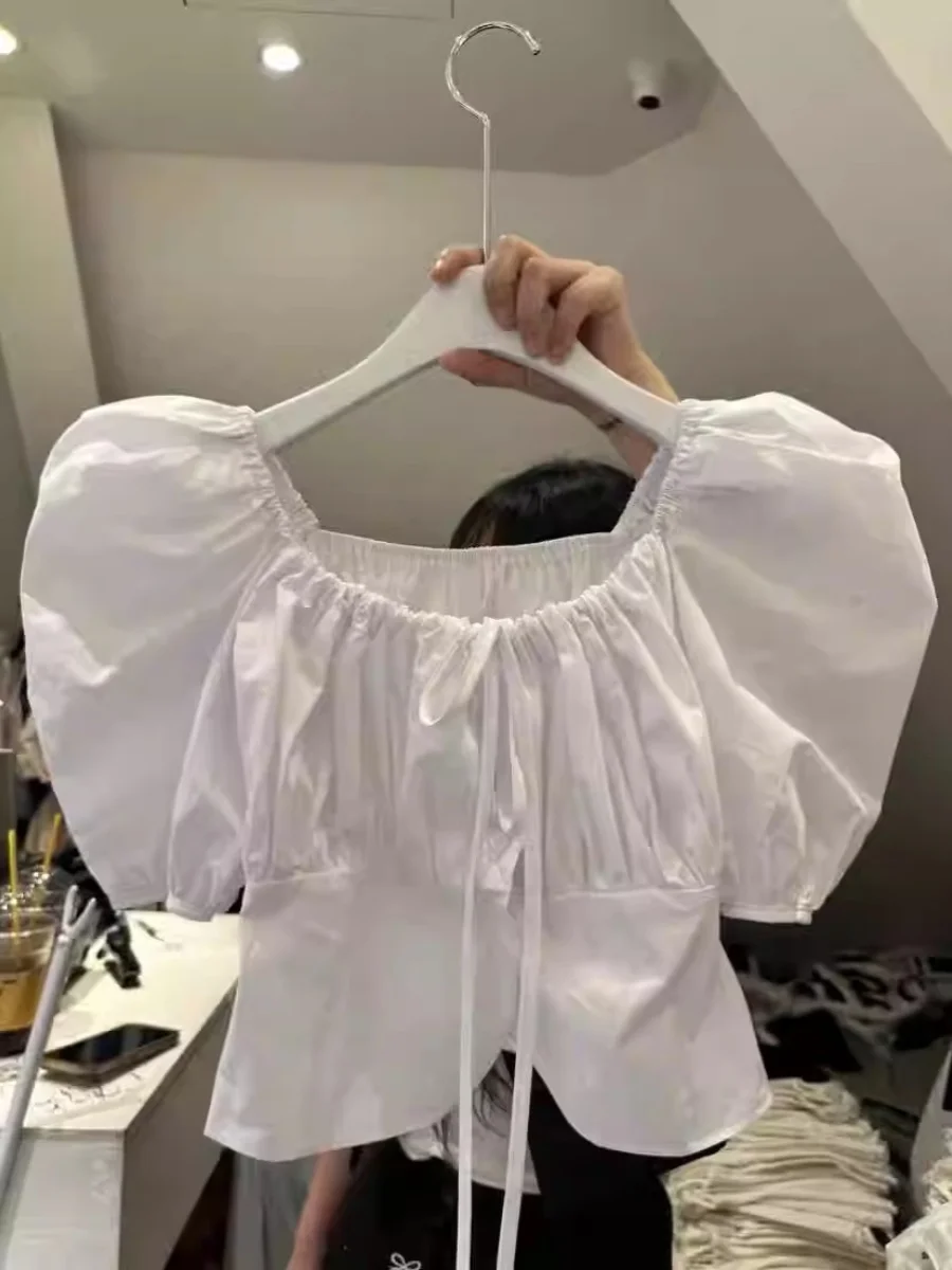 KUSAHIKI 2025 Summer New Design with Lace Up Square Neck Puff Sleeves Slimming Short Shirt for Women's Top
KUSAHIKI 2025 Summer New Design with Lace Up Square Neck Puff Sleeves Slimming Short Shirt for Women's Top