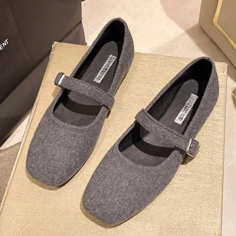Women's Felt Shoes Square Toe Ballet Flats for Female New Fashion Buckle Strap Ladies Shoes Spring Autumn
Women's Felt Shoes Square Toe Ballet Flats for Female New Fashion Buckle Strap Ladies Shoes Spring Autumn