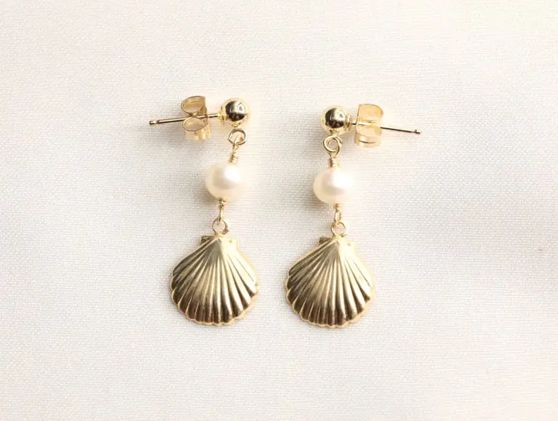 Серьги из 14-каратного золота с жемчугом в форме морской ракушки, роскошные высококачественные серьги, женские серьги, пляжные украшения, подарки для женщин
Серьги из 14-каратного золота с жемчугом в форме морской ракушки, роскошные высококачественные серьги, женские серьги, пляжные украшения, подарки для женщин
