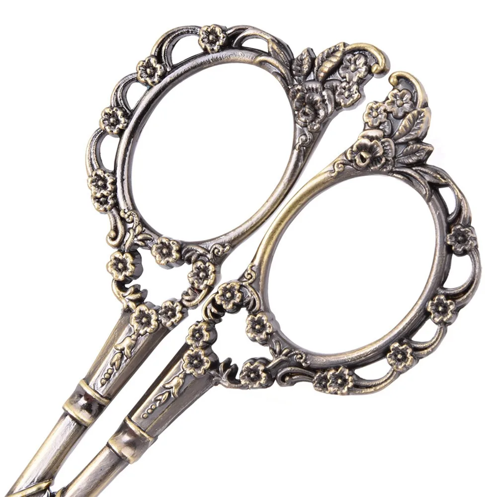 European Style Stainless Steel Embroidery Scissors Flower Pattern Sharp Needlework Scissors Tailor Scissors Embroidery
European Style Stainless Steel Embroidery Scissors Flower Pattern Sharp Needlework Scissors Tailor Scissors Embroidery