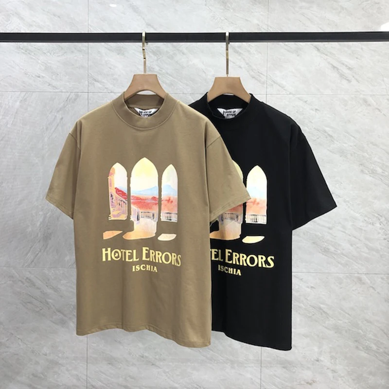 25ss Summer Casual Men Women HOUSE OF ERRORS Tshirts Window Staircase Shadow Print Cotton Short Sleeve Tops
25ss Summer Casual Men Women HOUSE OF ERRORS Tshirts Window Staircase Shadow Print Cotton Short Sleeve Tops
