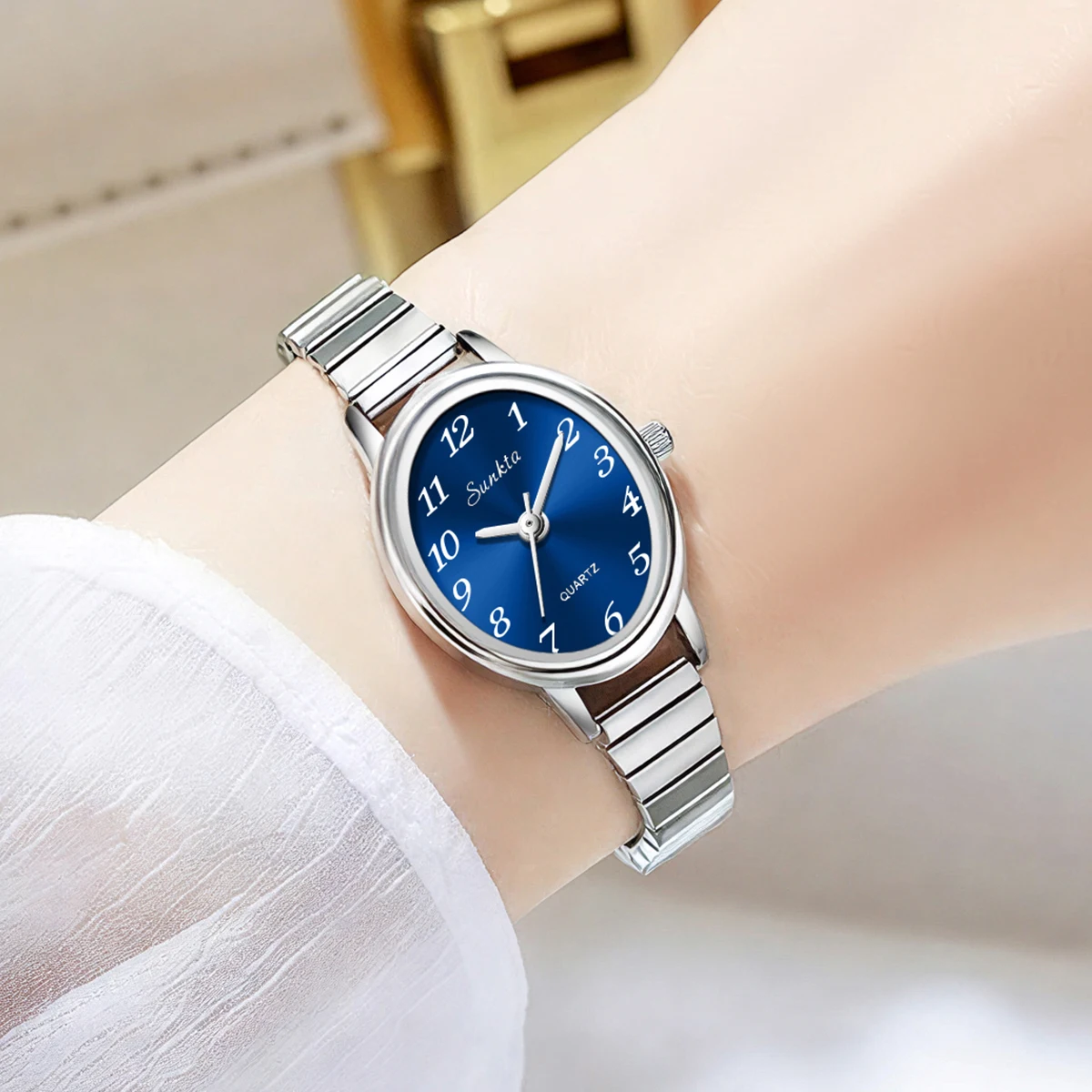 LIGE Arabic Digital Quartz Women's Watch Fashion Simple Women's Watch Trendy Personalized Stretch Steel Band Watch
LIGE Arabic Digital Quartz Women's Watch Fashion Simple Women's Watch Trendy Personalized Stretch Steel Band Watch