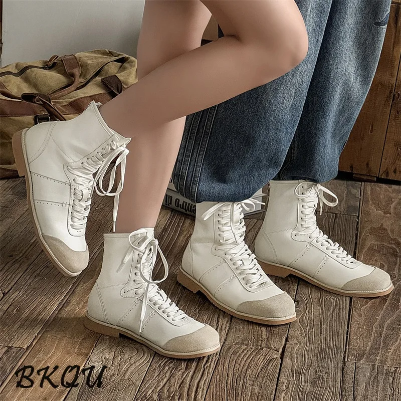 BKQU New High-top Boots for Men 2025 Spring Trend British Style Thick-soled Elevation Ankle Boots Minimalist Training Shoes
BKQU New High-top Boots for Men 2025 Spring Trend British Style Thick-soled Elevation Ankle Boots Minimalist Training Shoes