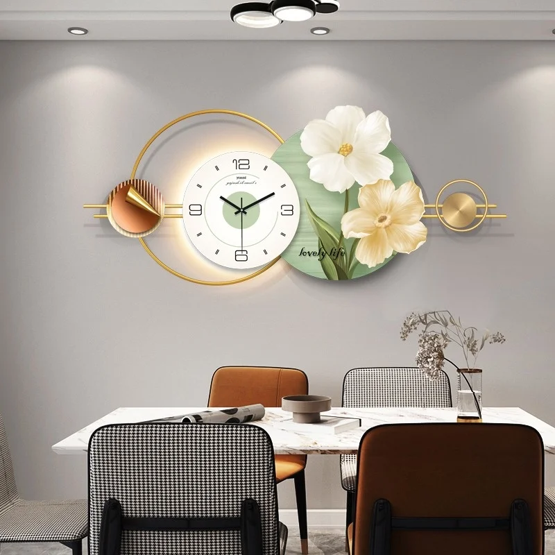 Light luxury wall clock wall lamp living room silent new home dining room clock creative minimalist modern wall hanging
Light luxury wall clock wall lamp living room silent new home dining room clock creative minimalist modern wall hanging