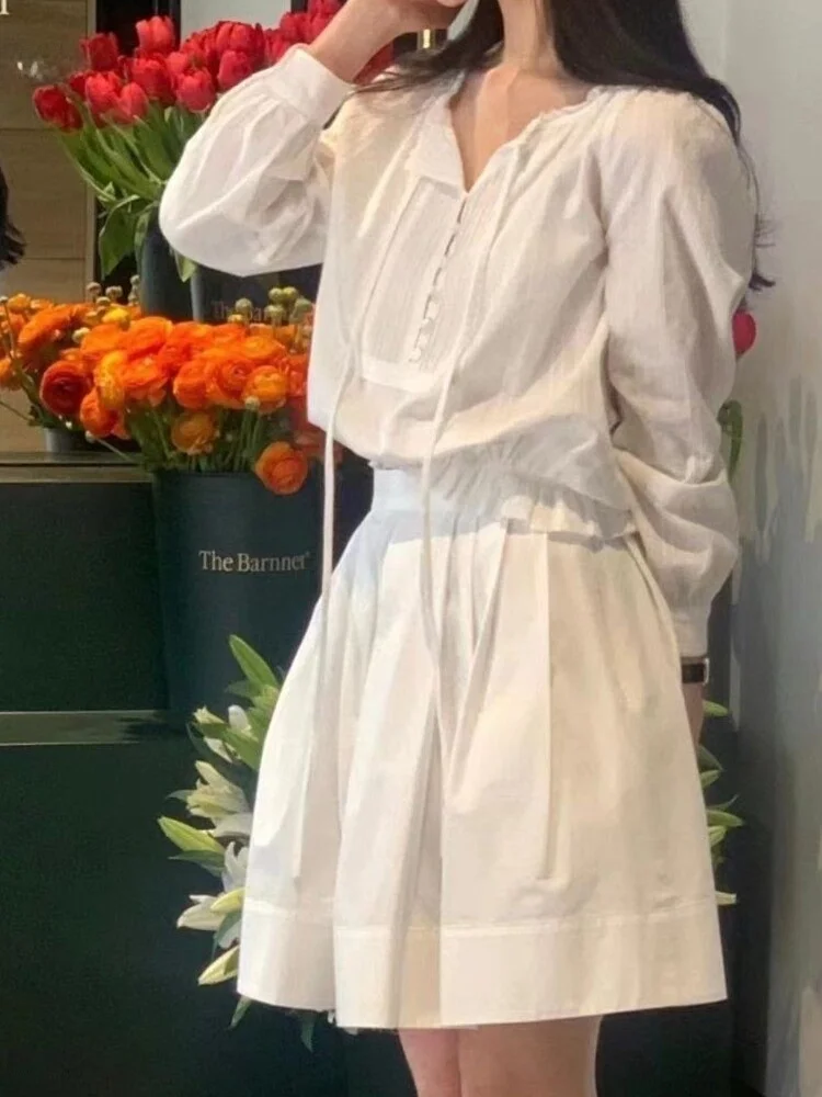 White Lace Trim Shirt with Bow Long Sleeve Short Style Gentle Women's Casual Cotton Blend Breathable Summer Fashion Top
White Lace Trim Shirt with Bow Long Sleeve Short Style Gentle Women's Casual Cotton Blend Breathable Summer Fashion Top
