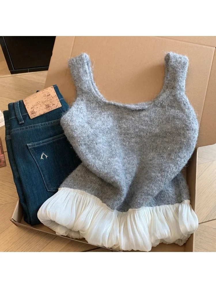 Chic Korean Sle Knitted Vest Women's Autumn Winter Svel Layering Top Soft Loose Fit round Ne Thiened Plain Knitwear
Chic Korean Sle Knitted Vest Women's Autumn Winter Svel Layering Top Soft Loose Fit round Ne Thiened Plain Knitwear