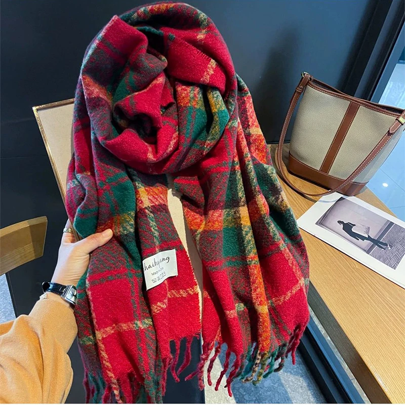 Women Winter Red Plaid Christams Scarf Cashmere Warm Pashmina Scarves Blanket Wraps Female Thick Soft Tassel Shawl Long Poncho
Women Winter Red Plaid Christams Scarf Cashmere Warm Pashmina Scarves Blanket Wraps Female Thick Soft Tassel Shawl Long Poncho