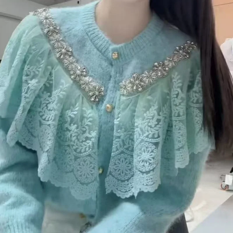 Korean Fashion Diamond Lace Ruffled Sweater Coat Women Autumn Winter New Wool Knit Outwear Single Breasted Womens Cardigan
Korean Fashion Diamond Lace Ruffled Sweater Coat Women Autumn Winter New Wool Knit Outwear Single Breasted Womens Cardigan