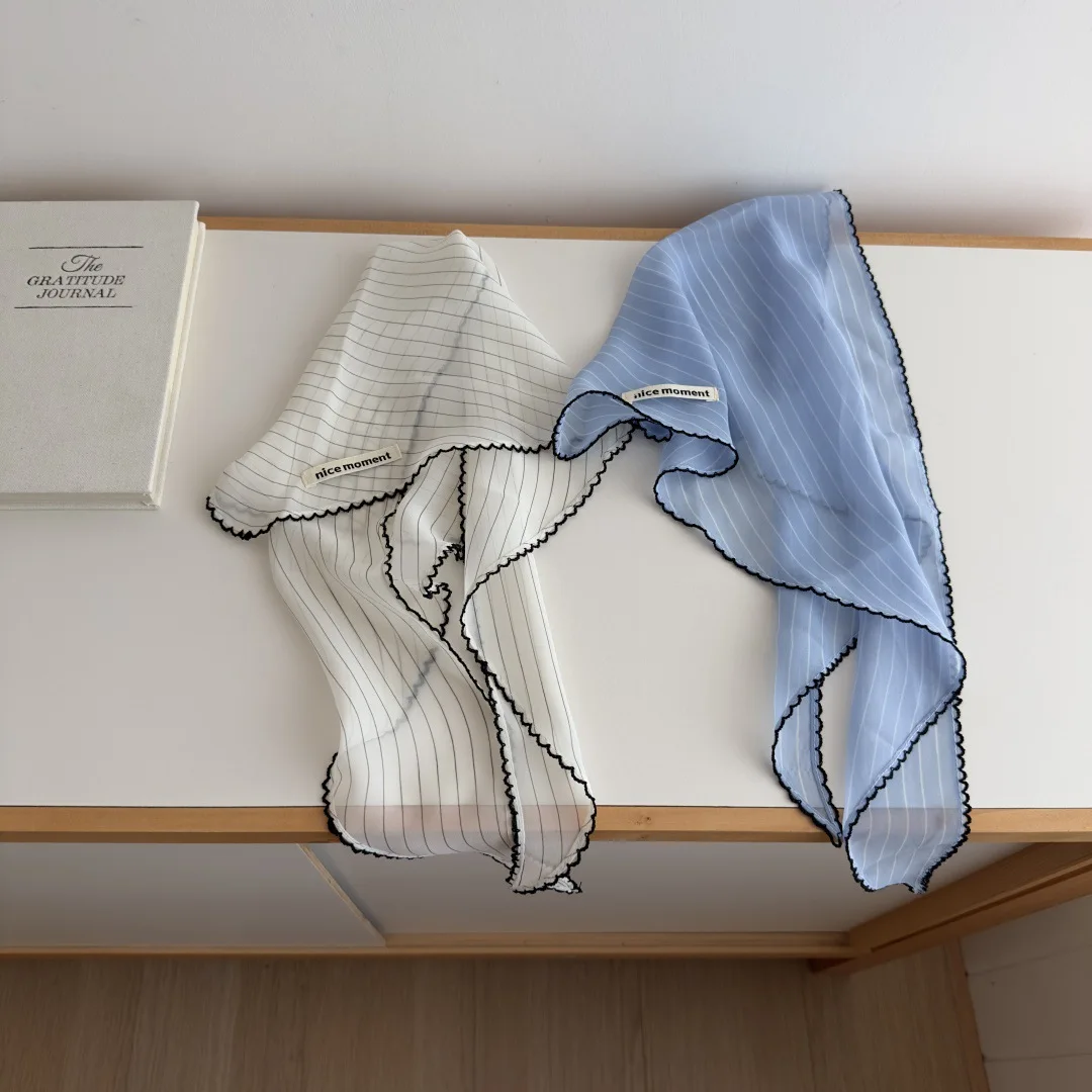 Korean Style Casual Cotton Linen Triangle Scarf Chic Women's Shawl for Outdoor Wear Spring and Autumn Fashion Scarf Headscarf
Korean Style Casual Cotton Linen Triangle Scarf Chic Women's Shawl for Outdoor Wear Spring and Autumn Fashion Scarf Headscarf