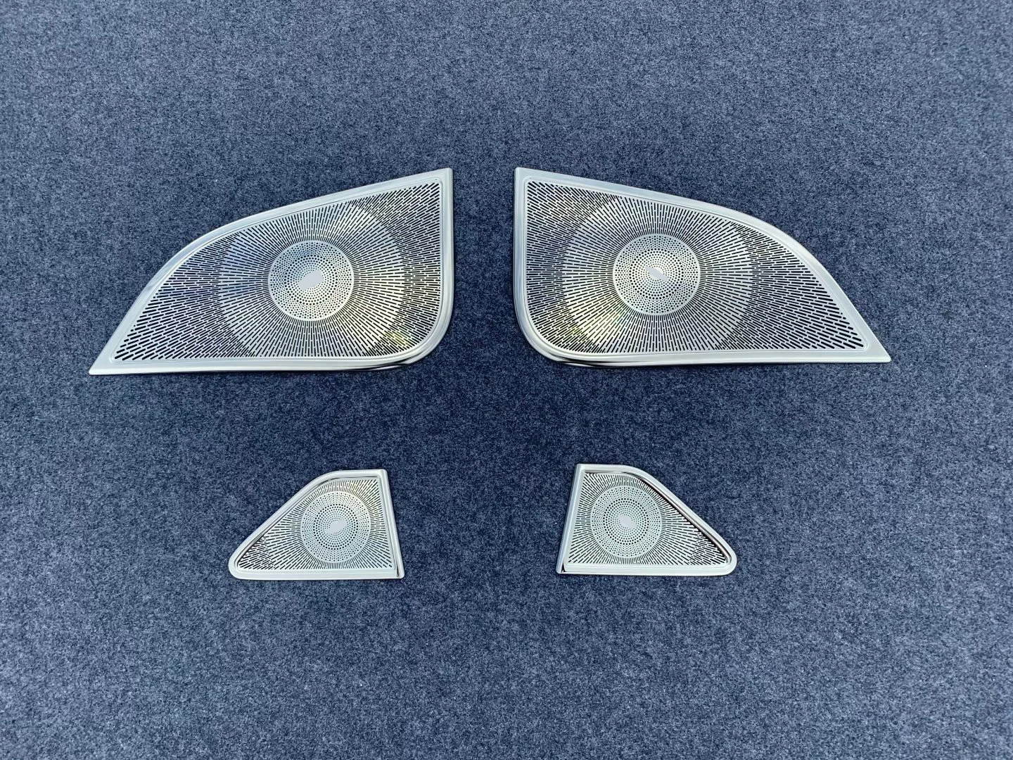 4PCS Stainless Steel Car Interior Front Door Speaker Tweeter Audio Sound Circle Cover Trim For TESLA MODEL 3 2019 Accessories
4PCS Stainless Steel Car Interior Front Door Speaker Tweeter Audio Sound Circle Cover Trim For TESLA MODEL 3 2019 Accessories